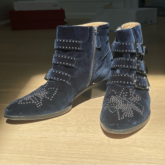 Chloé Blue Lagoon Short Velvet Boots - Picture 2 of 7